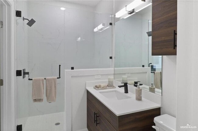 Foto del edificio - 7 7th St