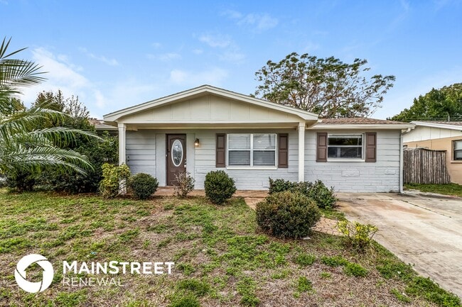 Building Photo - 2413 Palmwood Dr
