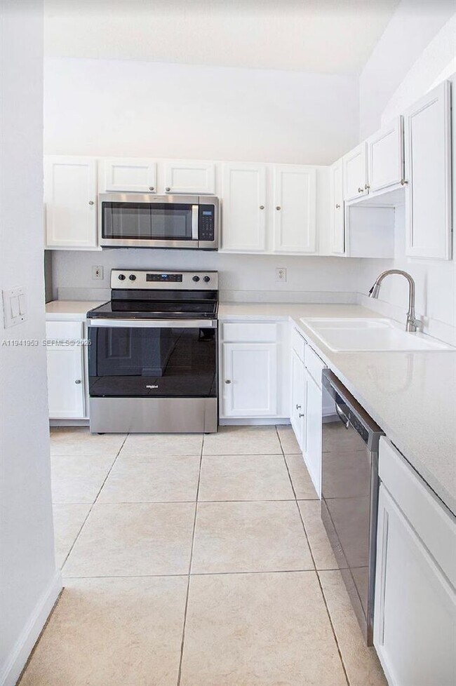 Foto del edificio - 16222 SW 102nd Terrace