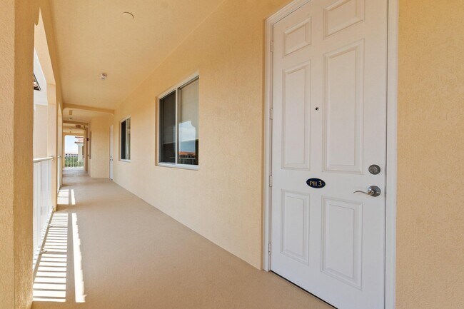 Foto del edificio - 17 Harbour Isle Dr W