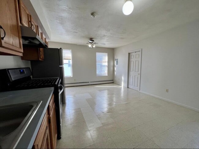 Foto del edificio - 1 Winter St