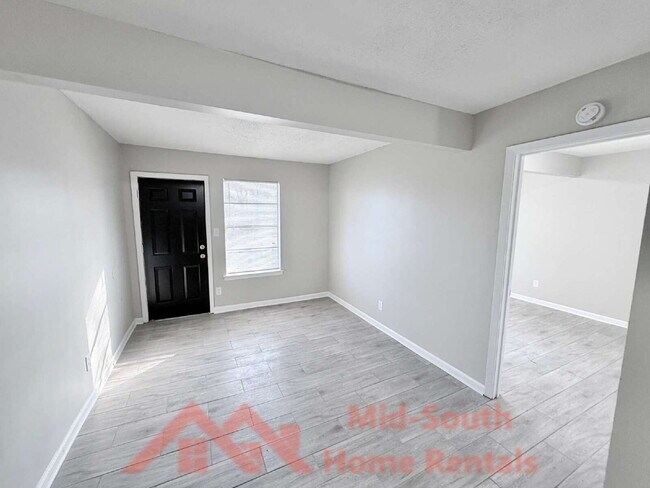 Foto del edificio - 139 N Claybrook St