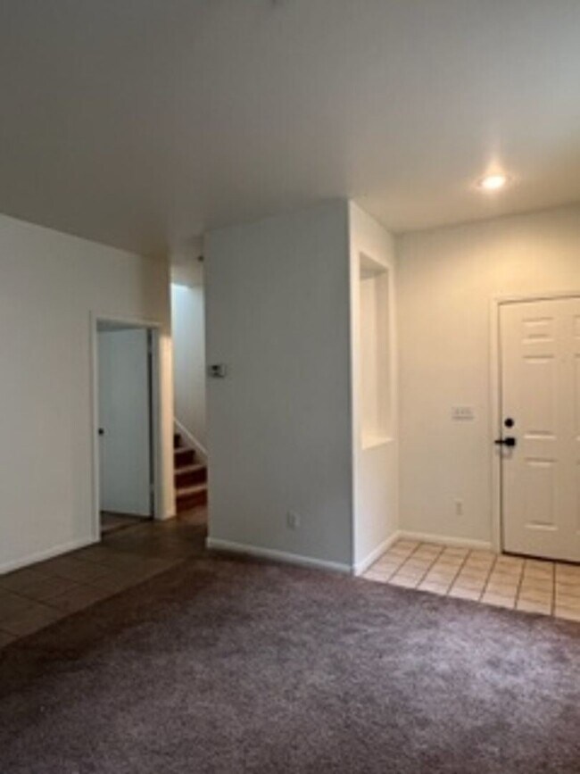 Foto del edificio - 4 br, 3 bath House - 8517 LAST POINT AVE
