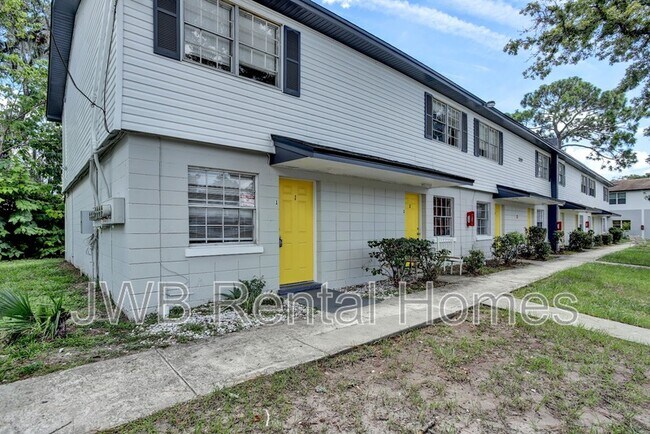 Foto del edificio - 2859 Yellow Pine Ct