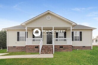 Building Photo - 306 E 28th St