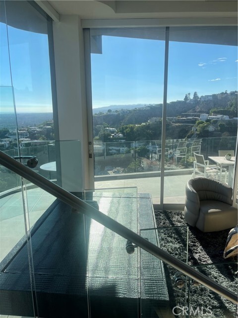Foto del edificio - 1609 Viewmont Dr
