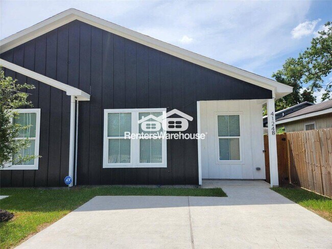 Foto del edificio - 4124 Vaughn St