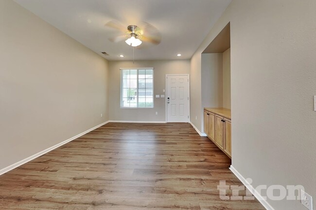 Building Photo - 20681 Randolph Pl