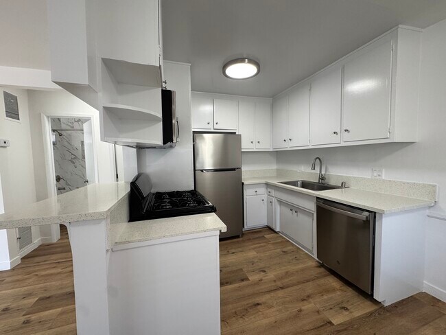 Foto del edificio - 14443 Dickens St
