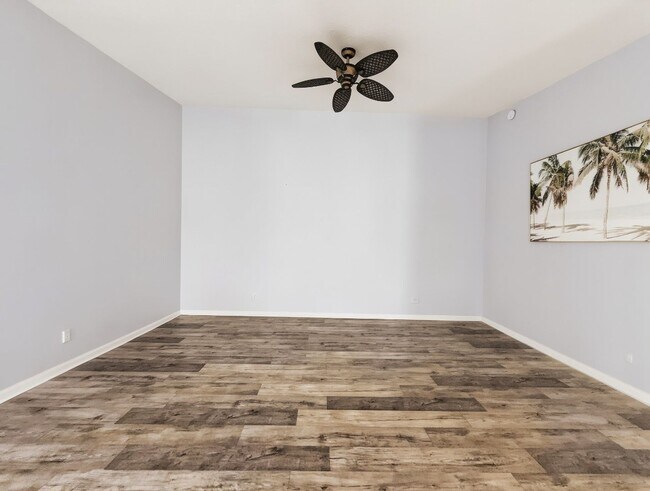 Building Photo - Beautifully maintained 2-bedroom, 2-bath in Island Walk
