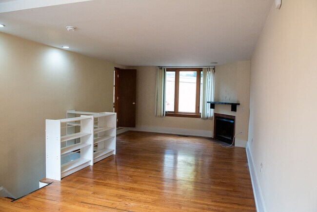 Foto del edificio - 1102 Manning St