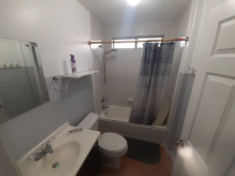Primary Photo - 9607 Croesus Ave