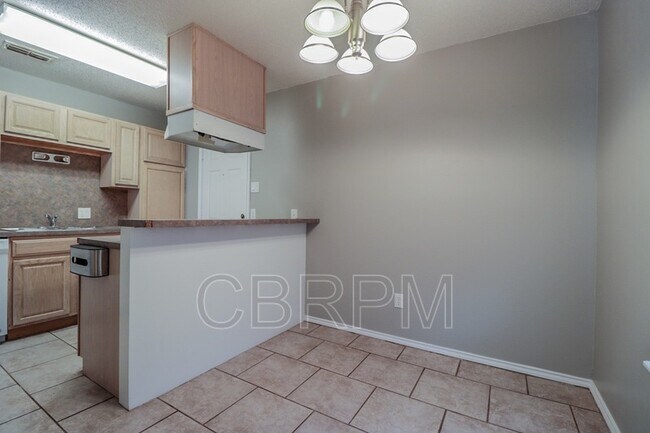 Foto del edificio - 2401 87th St