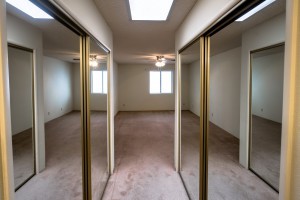 Building Photo - 414 Torrey Pine Ln