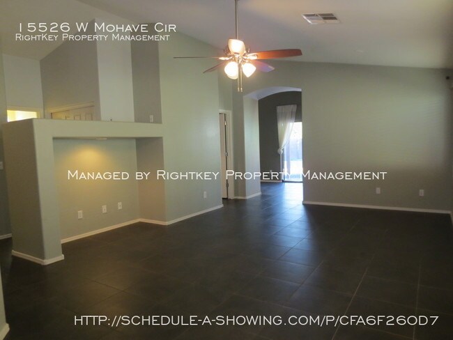 Building Photo - BEAUTIFUL GOODYEAR HOME WITH HOT TUB!