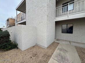 Building Photo - 16635 N Cave Creek Rd