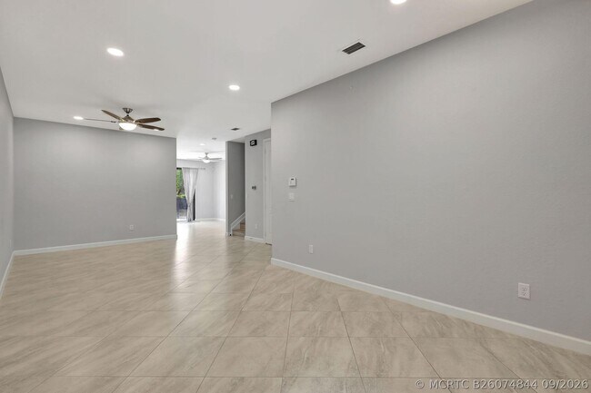 Building Photo - 12950 Anthorne Ln