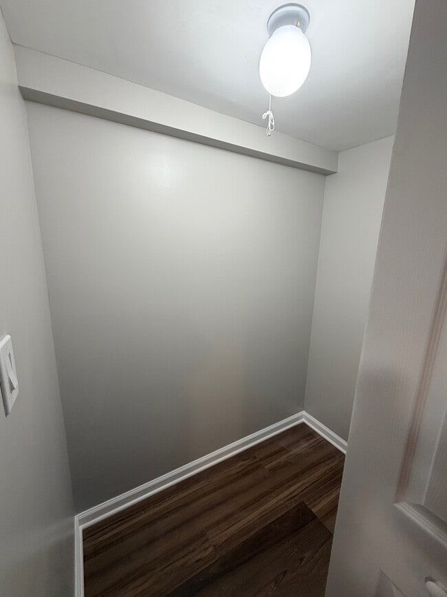 Foto del edificio - 12720 Feldon St