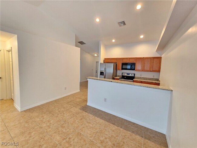 Foto del edificio - 3820 SW 16th Pl