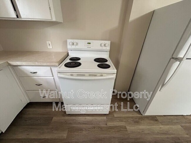 Foto del edificio - 526-528 Hamilton Ave