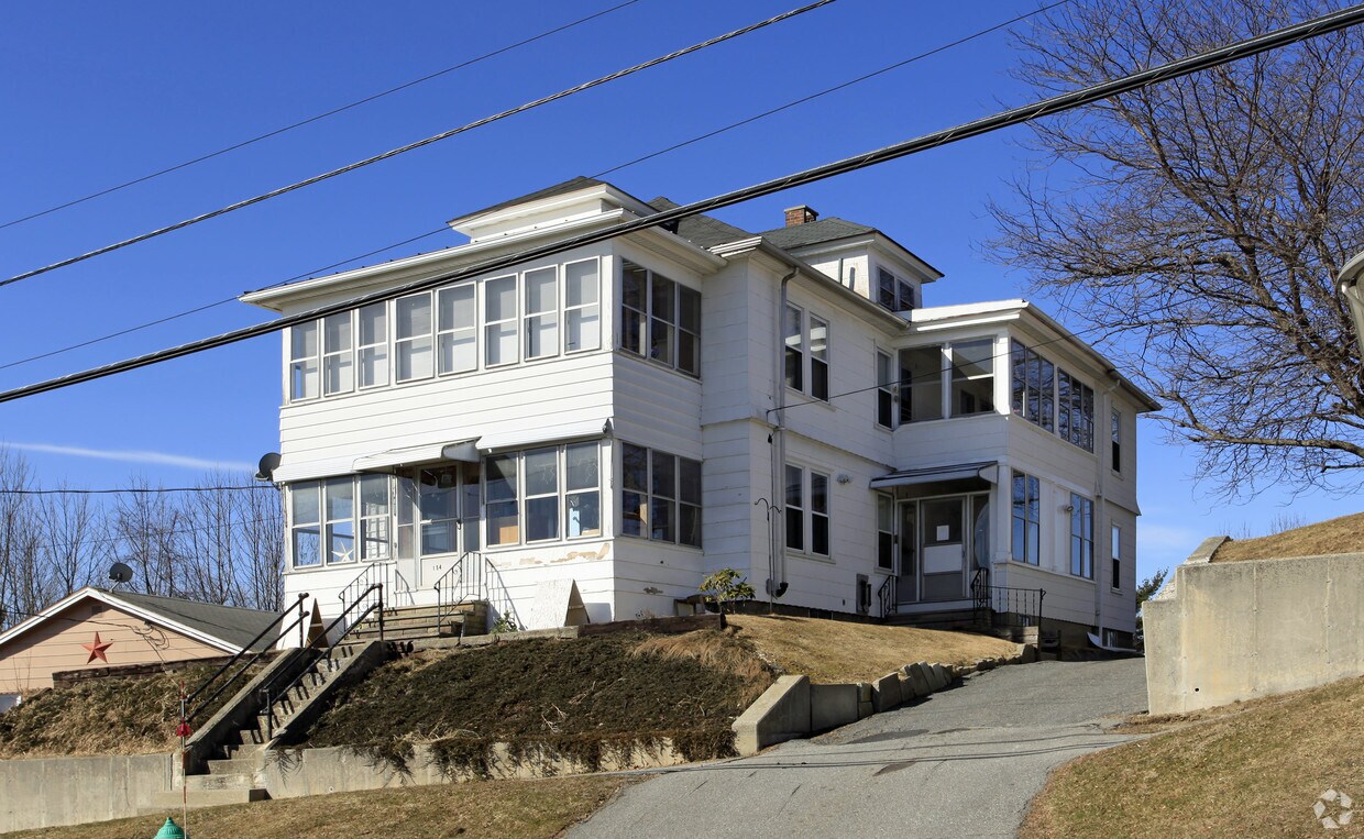 154 Northern Ave, Augusta, ME 04330 Apartments in Augusta, ME