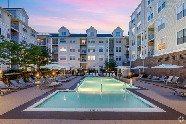 Building Photo - Volair Wesmont
