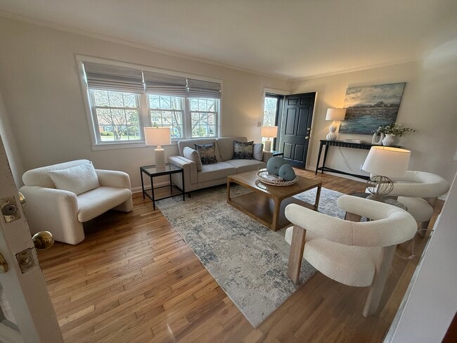 Foto del edificio - 1417 Clifton Ln