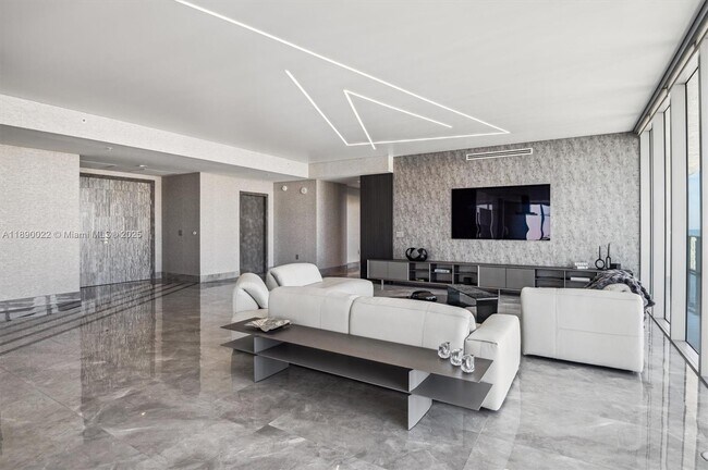 Foto del edificio - 330 Sunny Isles Blvd
