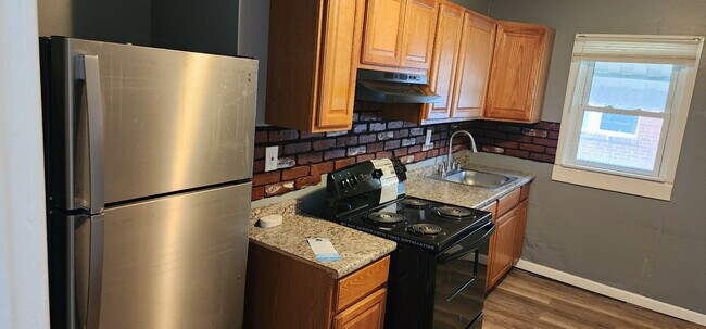 Foto del edificio - Lovely 3-Bedroom Florissant Home – Comfort...