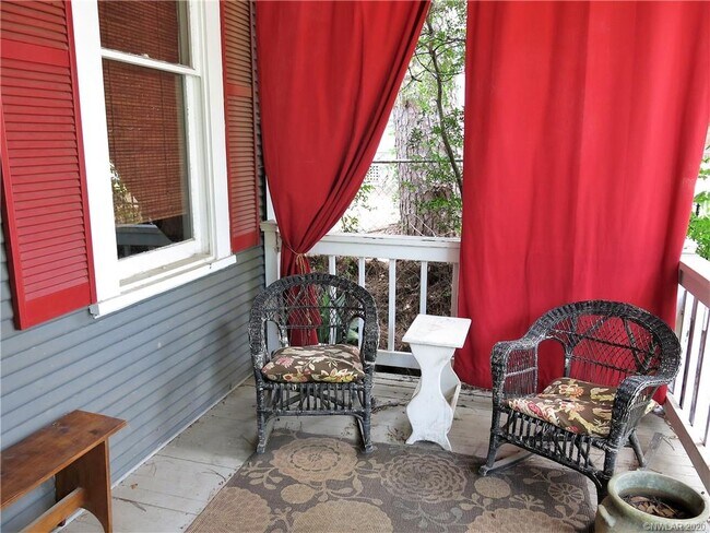 Foto del edificio - 624 Wilkinson St