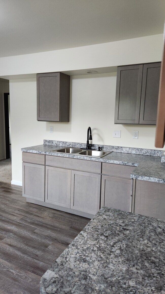 Foto del edificio - 1028 Meadow St