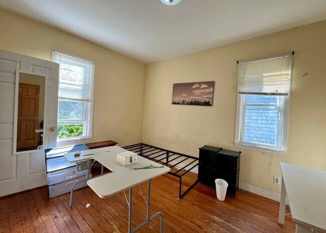 Foto del edificio - 49 Beech Glen St