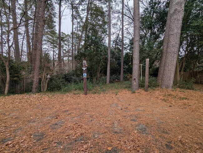 Foto del edificio - 2506 N Duke St