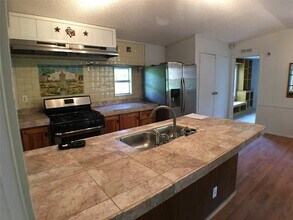 Building Photo - 505 Youpon Dr