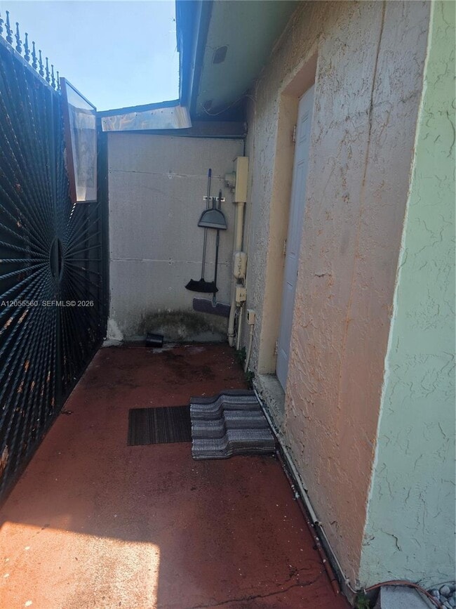 Foto del edificio - 714 SW 99th Ct Cir
