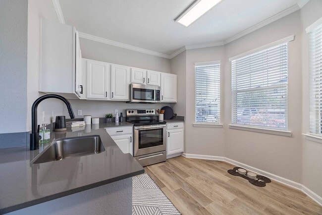 Kitchen - Dove Valley