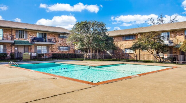 Foto del edificio - 11911 Marsh Ln