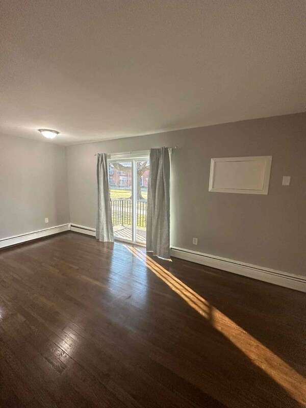 8 Monmouth Ave Unit 9, Freehold, NJ 07728 Room for Rent in Freehold