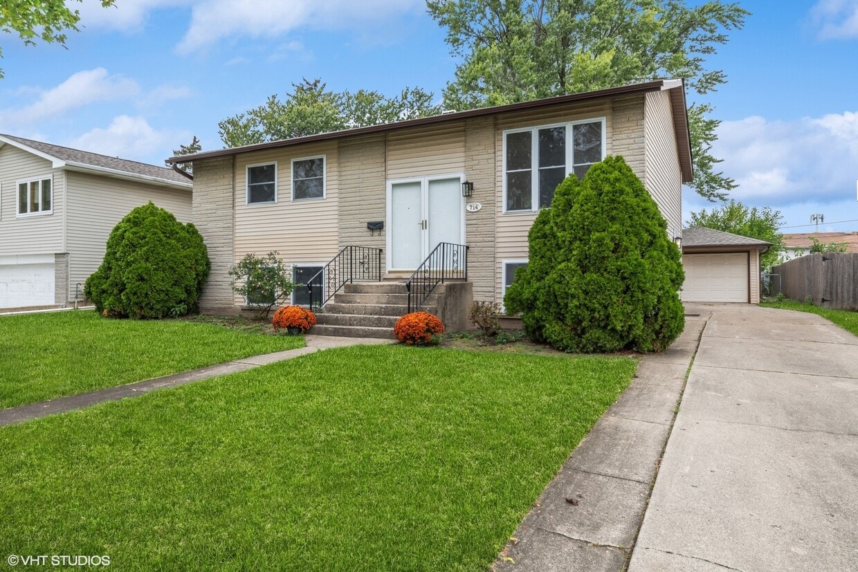 714 Westmere Rd, Des Plaines, IL 60016 House Rental in Des Plaines