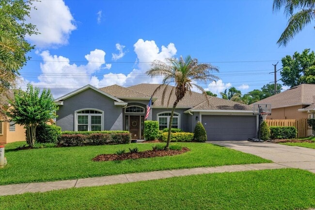 Beautifully Updated 4-Bedroom Pool Home in Winding Hollow - Beautifully Updated 4-Bedroom Pool Home in Winding Hollow
