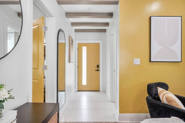 Foto del edificio - 525 Westwood Rd