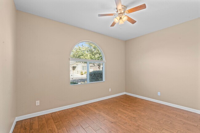 Foto del edificio - 9429 W Oregon Ave