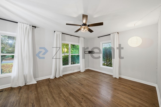 Building Photo - 1788 Broadwell St SW