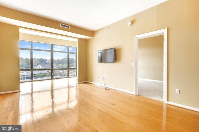 Foto del edificio - 2720 S Arlington Mill Dr