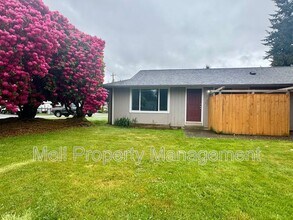 Building Photo - 919 N Harding Rd