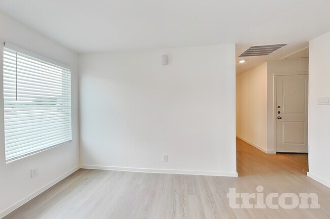 Foto del edificio - 10712 Cowhide Ln