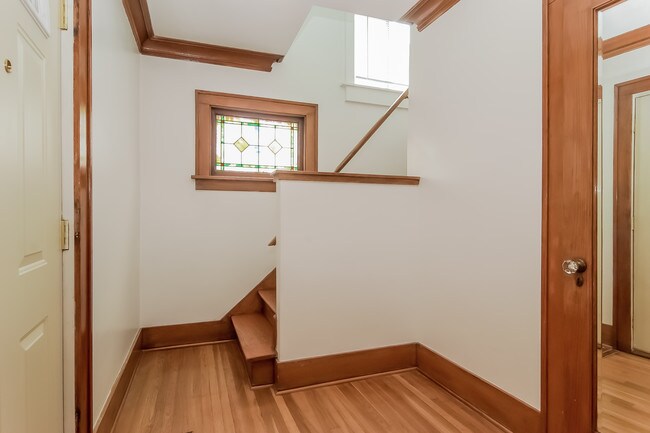 Foto del edificio - 926 Sibley St NW