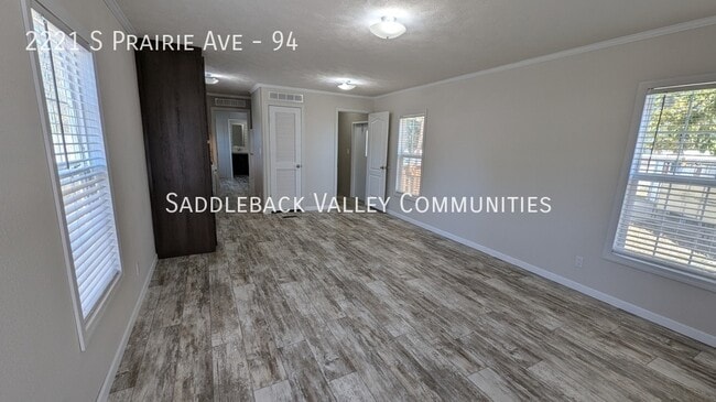 Foto del edificio - 2221 S Prairie Ave