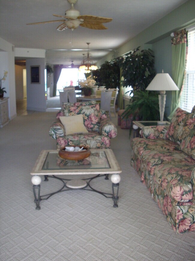 Foto del edificio - 4651 S Atlantic Ave