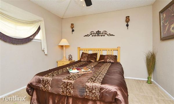 Building Photo - 5622 Evers Rd